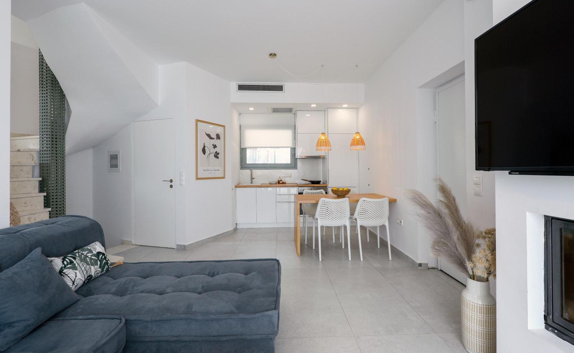 Villa Lithos Retreat 1 *